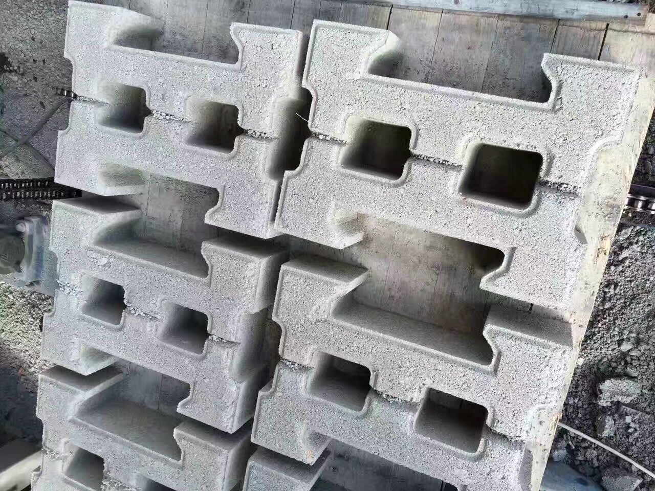 インターロッキングブロックマシンで建設効率を向上: 建築建設におけるゲームチェンジャー