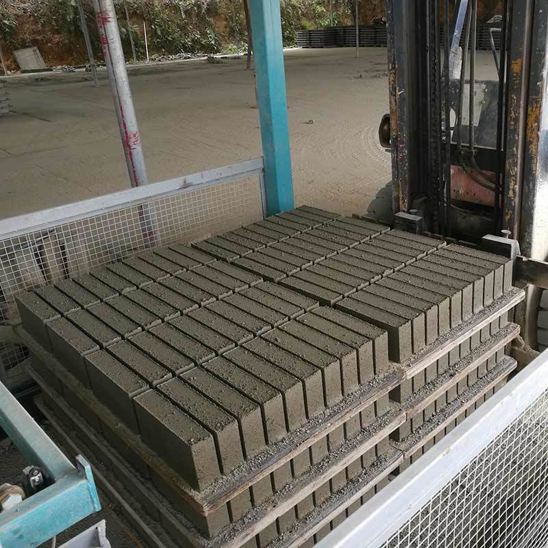 舗装ブロック製造機: 究極のガイド