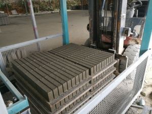 油圧レンガ製造機: デジタル管理とインテリジェント生産