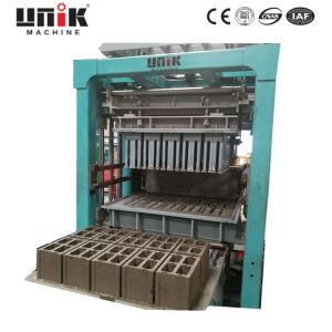 自動舗装ブロック製造機