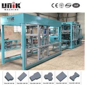 コンクリート舗装ブロック製造機