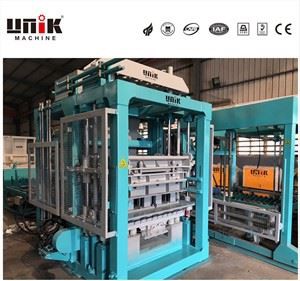 油圧舗装ブロック製造機