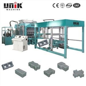 油圧舗装ブロック製造機